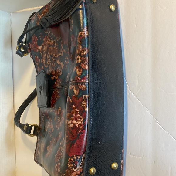 VGUC. Rienzo Satchel-fall tapestry by Patricia Nash. - Picture 16 of 16